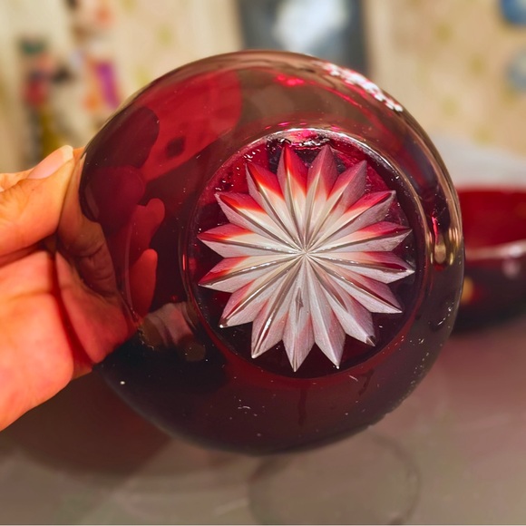 Ruby Red Cut to Clear Bohemian Bowls - Cristal de France - Picture 3 of 5